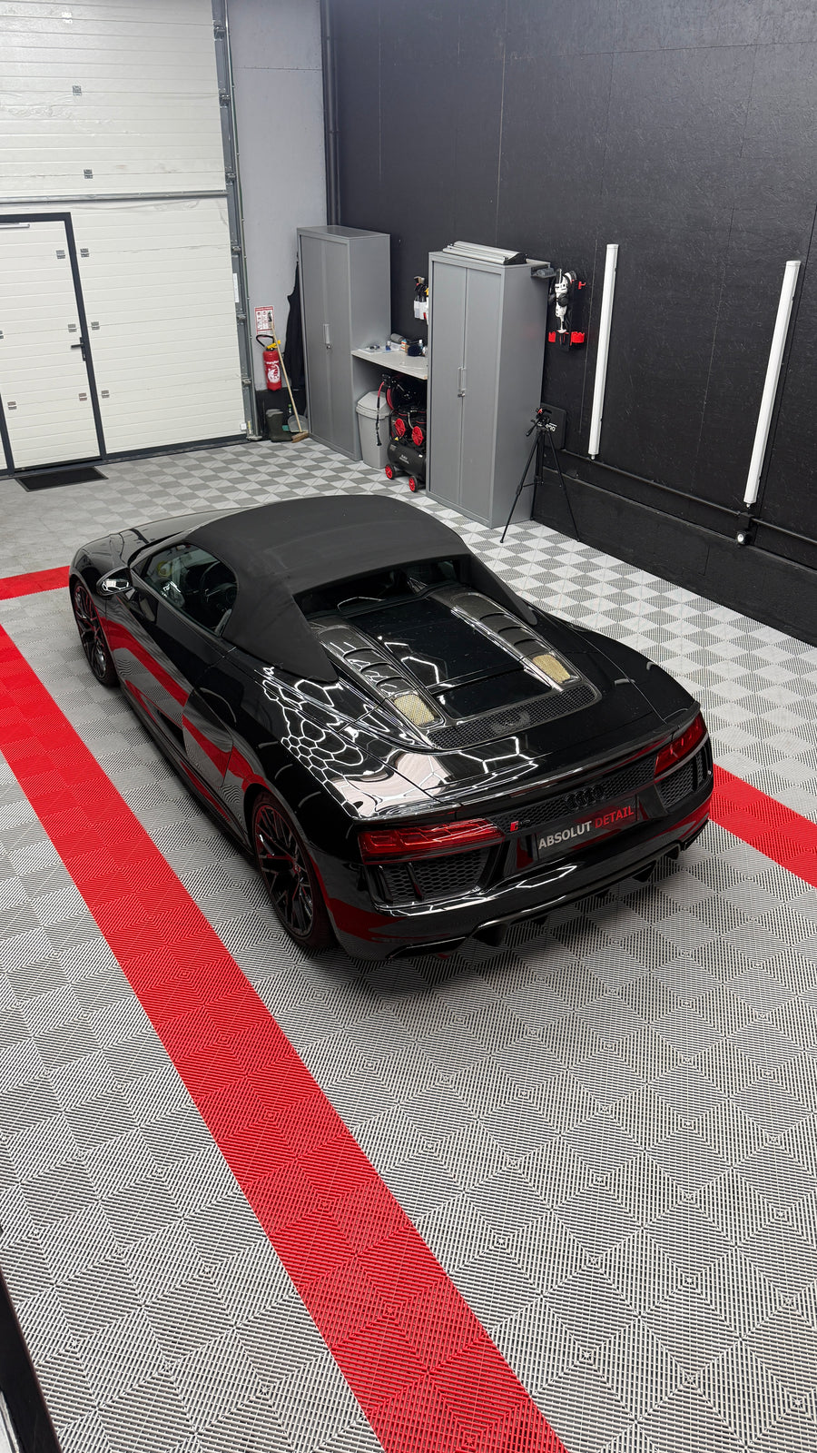 Audi R8 — Absolut Detail Caen